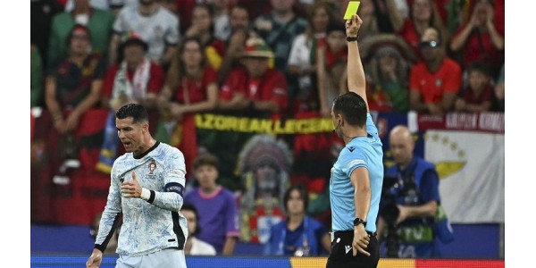 CRISTIANO RONALDO opet je izgubio živce u Europskom kupu CRISTIANO RONALDO opet je izgubio živce u Europskom kupu